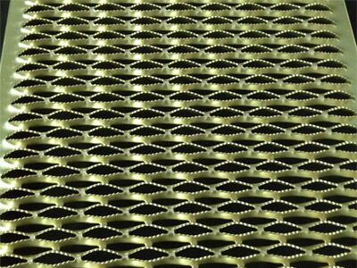 Perforated- Anti-slip aluminum plate