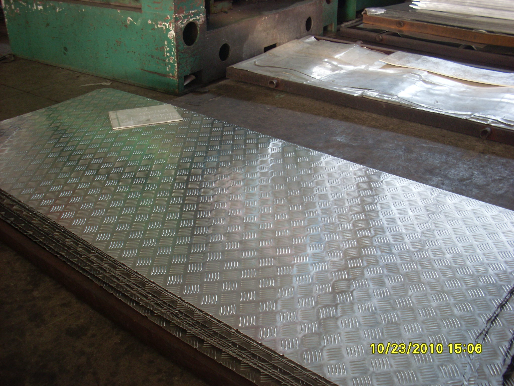 aluminum floor plate