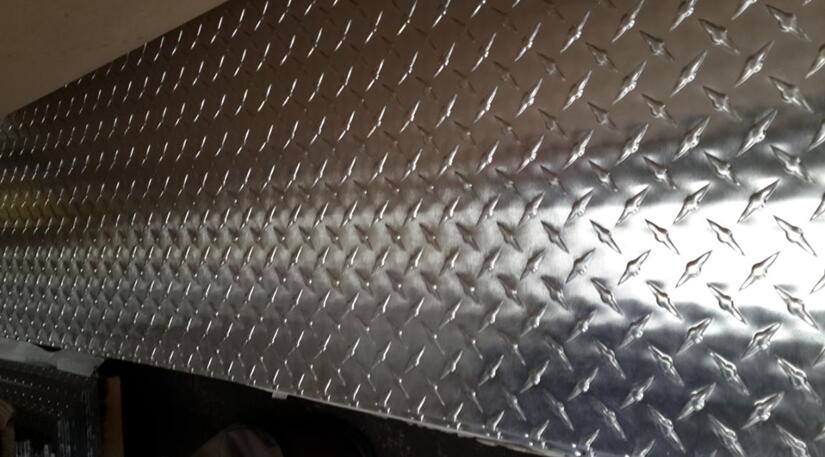 aluminum diamond plate boat floor