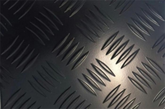 Matt Black 5 bar aluminum tread plate